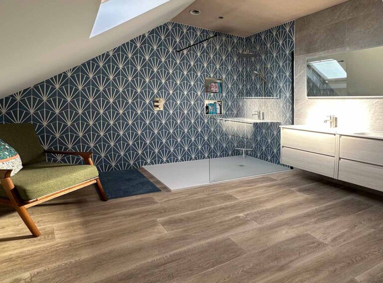 Halton Property Service; Daily chaos to calm, clean modern bathroom