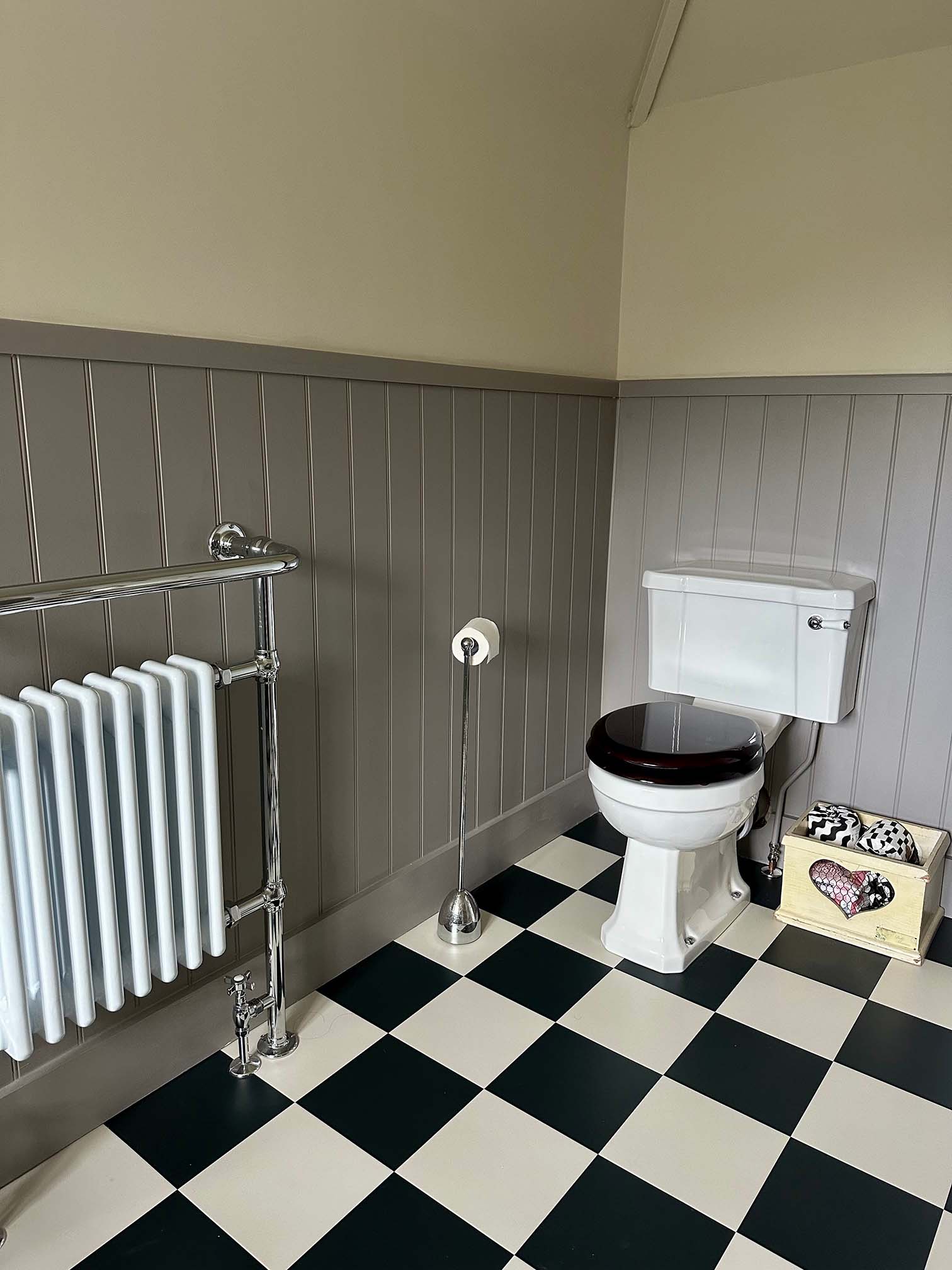 Halton Property Service; Elegant Period-Style Primary En-Suite Transformation in New Milton